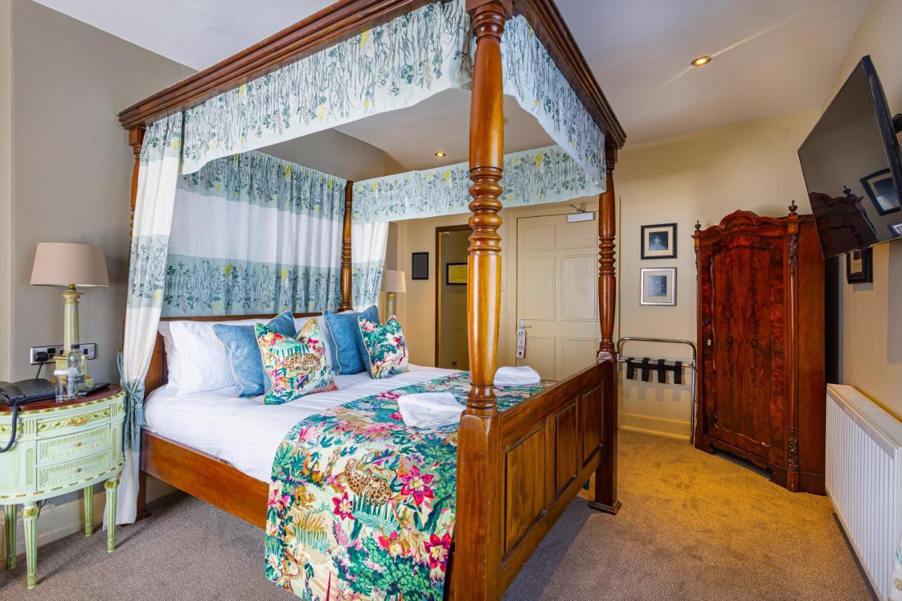The Rutland Arms Hotel, Bakewell, Derbyshire Exteriér fotografie