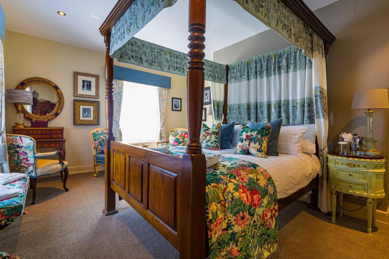 The Rutland Arms Hotel, Bakewell, Derbyshire Exteriér fotografie