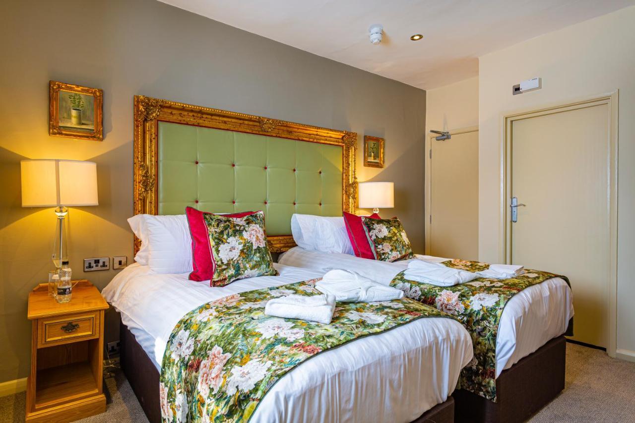 The Rutland Arms Hotel, Bakewell, Derbyshire Exteriér fotografie