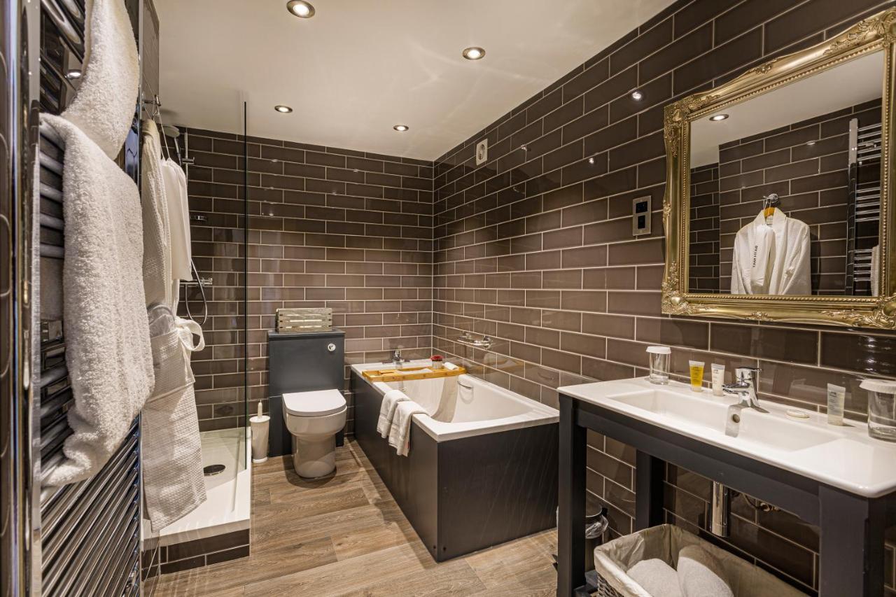 The Rutland Arms Hotel, Bakewell, Derbyshire Exteriér fotografie