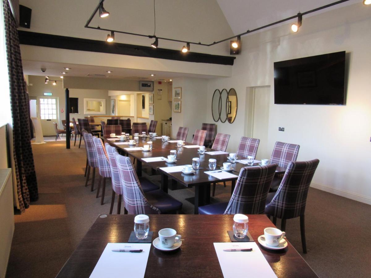 The Rutland Arms Hotel, Bakewell, Derbyshire Exteriér fotografie